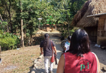 PBI-Guatemala accompanies journalist Carlos Ernesto Choc to meet with women’s cooperative in El Estor